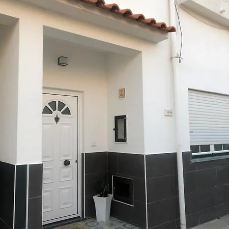 Casa Dos Pexins Buzina Sitio Holiday home Nazare